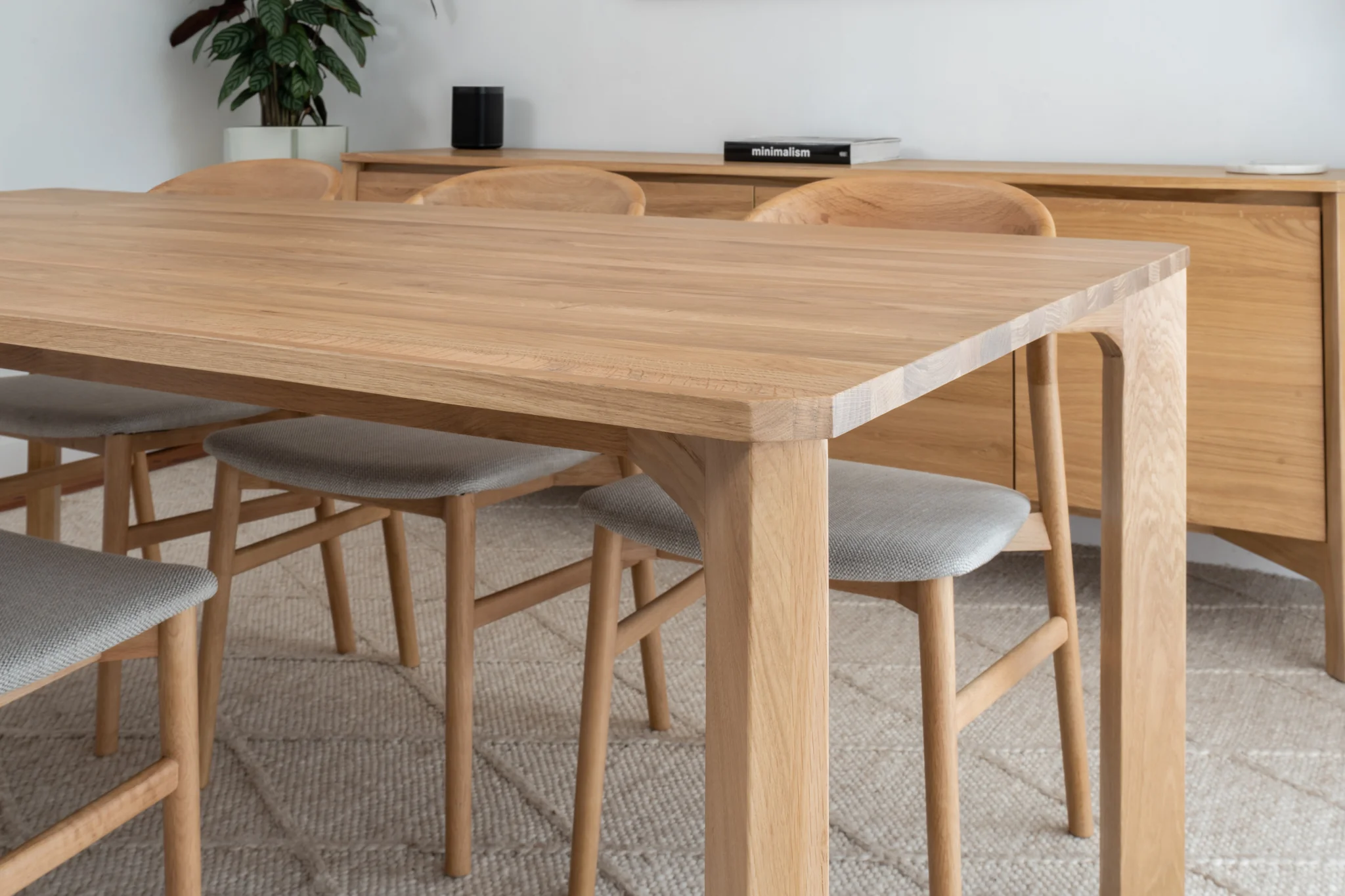Achilles American Oak Dining Table - Image 7