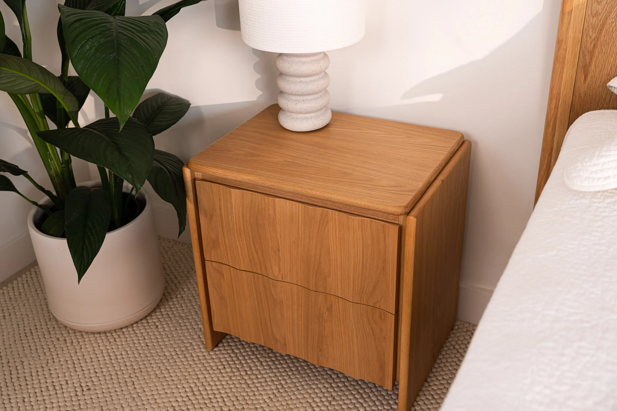 Brooklyn American Oak Bedside Table - Image 6