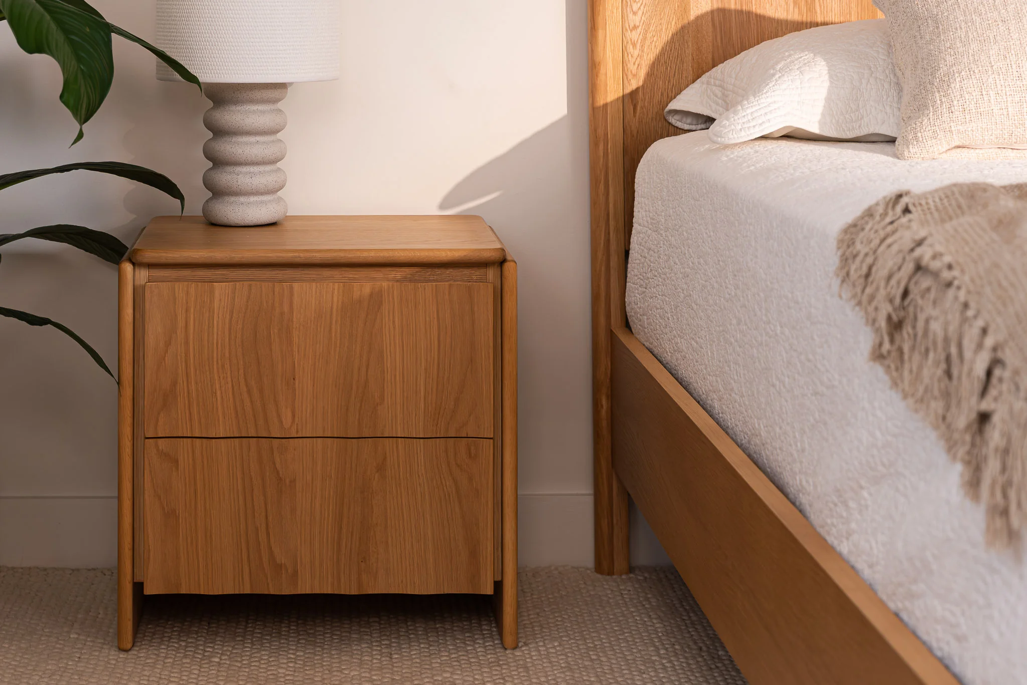 Brooklyn American Oak Bedside Table - Image 9