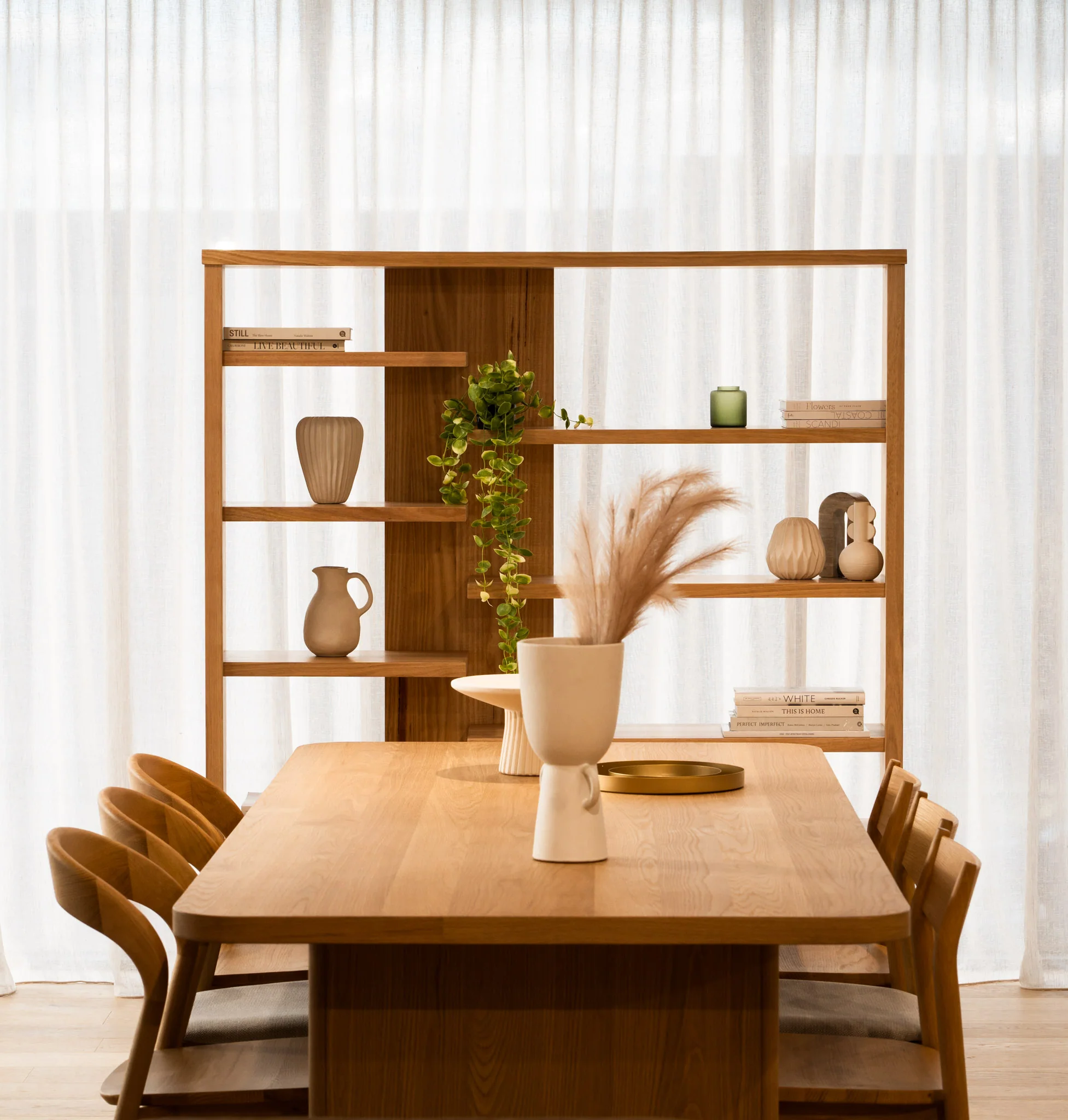 Brooklyn American Oak Dining Table - Image 4