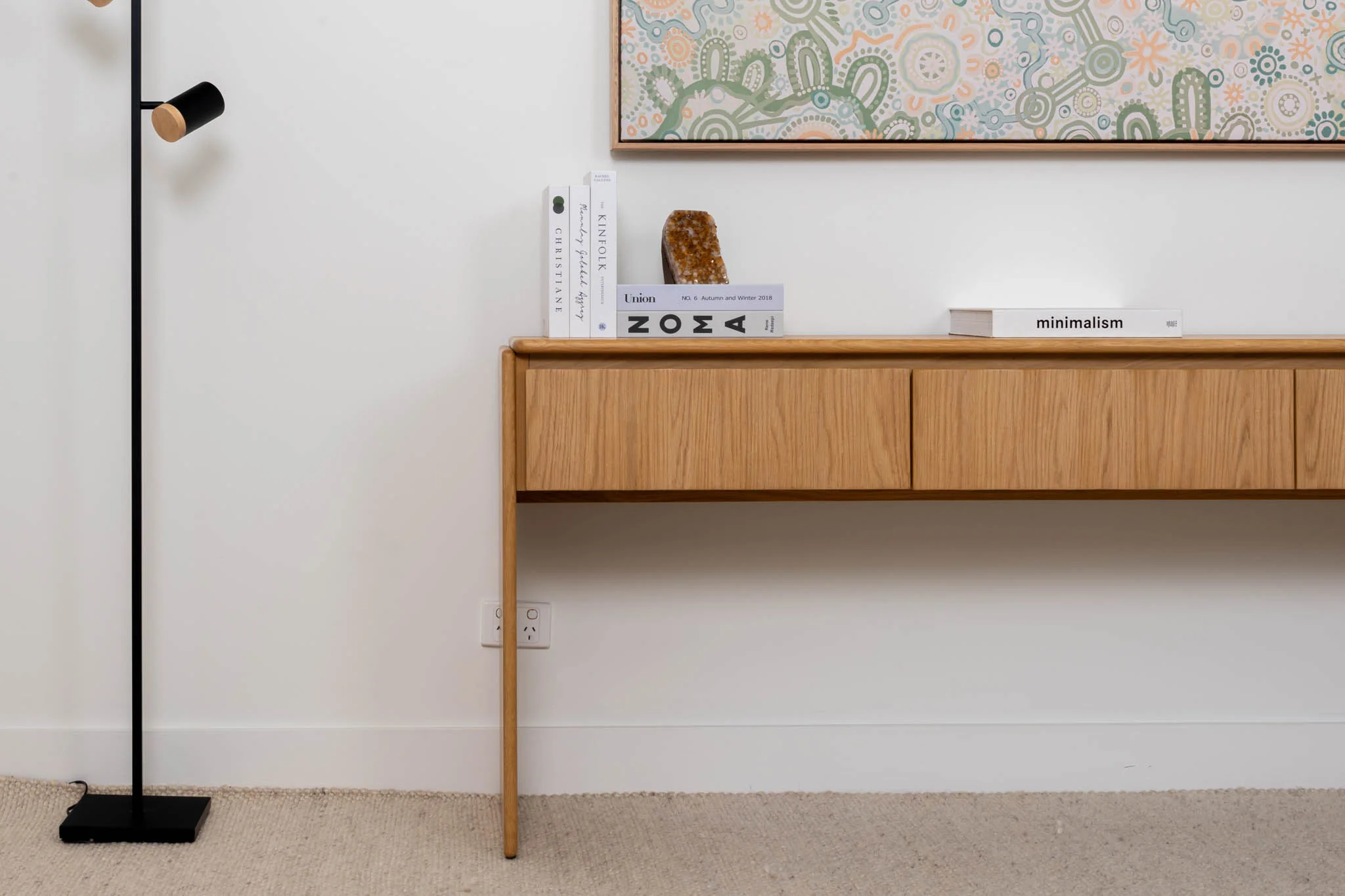 Brooklyn American Oak Hall Table - Image 7
