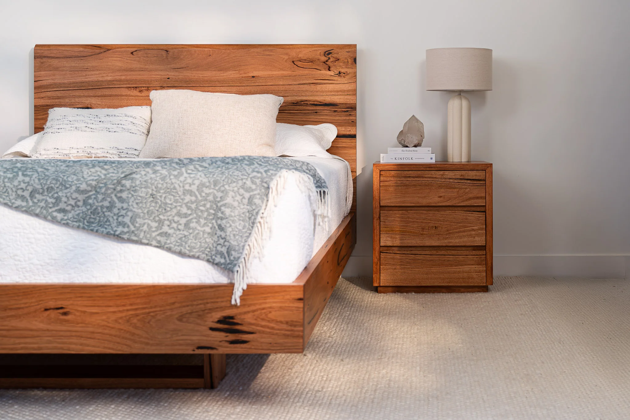 Cape Town Messmate Bedside Table (Honey Oak Stain) - Image 11