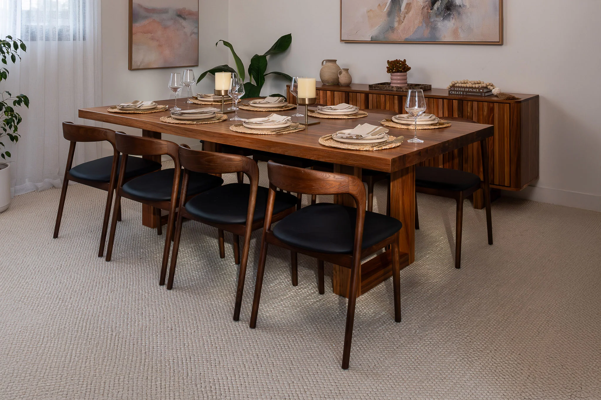 Hamilton Blackwood Heritage Dining Table - Image 7