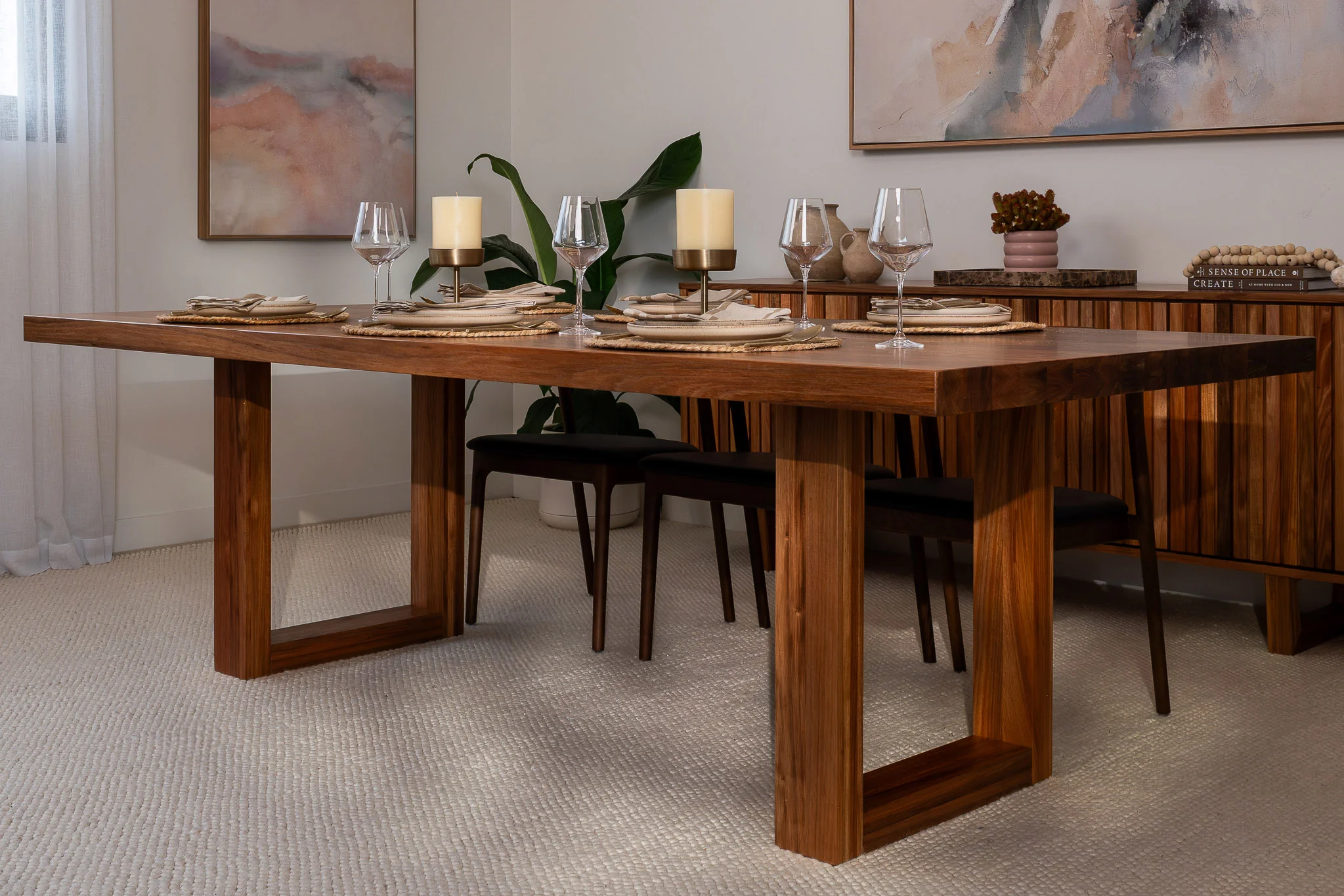 Hamilton Blackwood Heritage Dining Table - Image 9