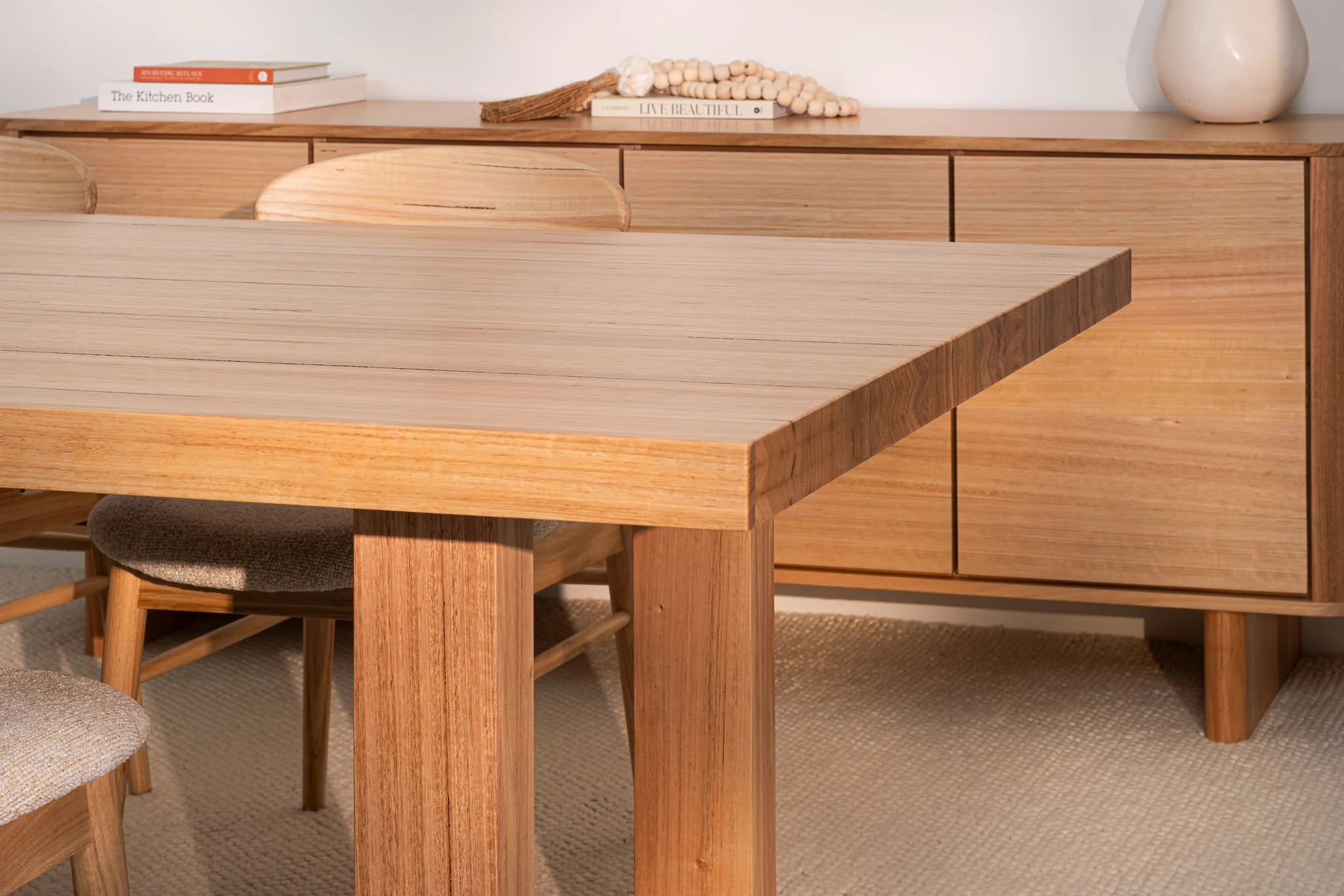 Hamilton Vic Ash Feature Grade Dining Table - Image 6
