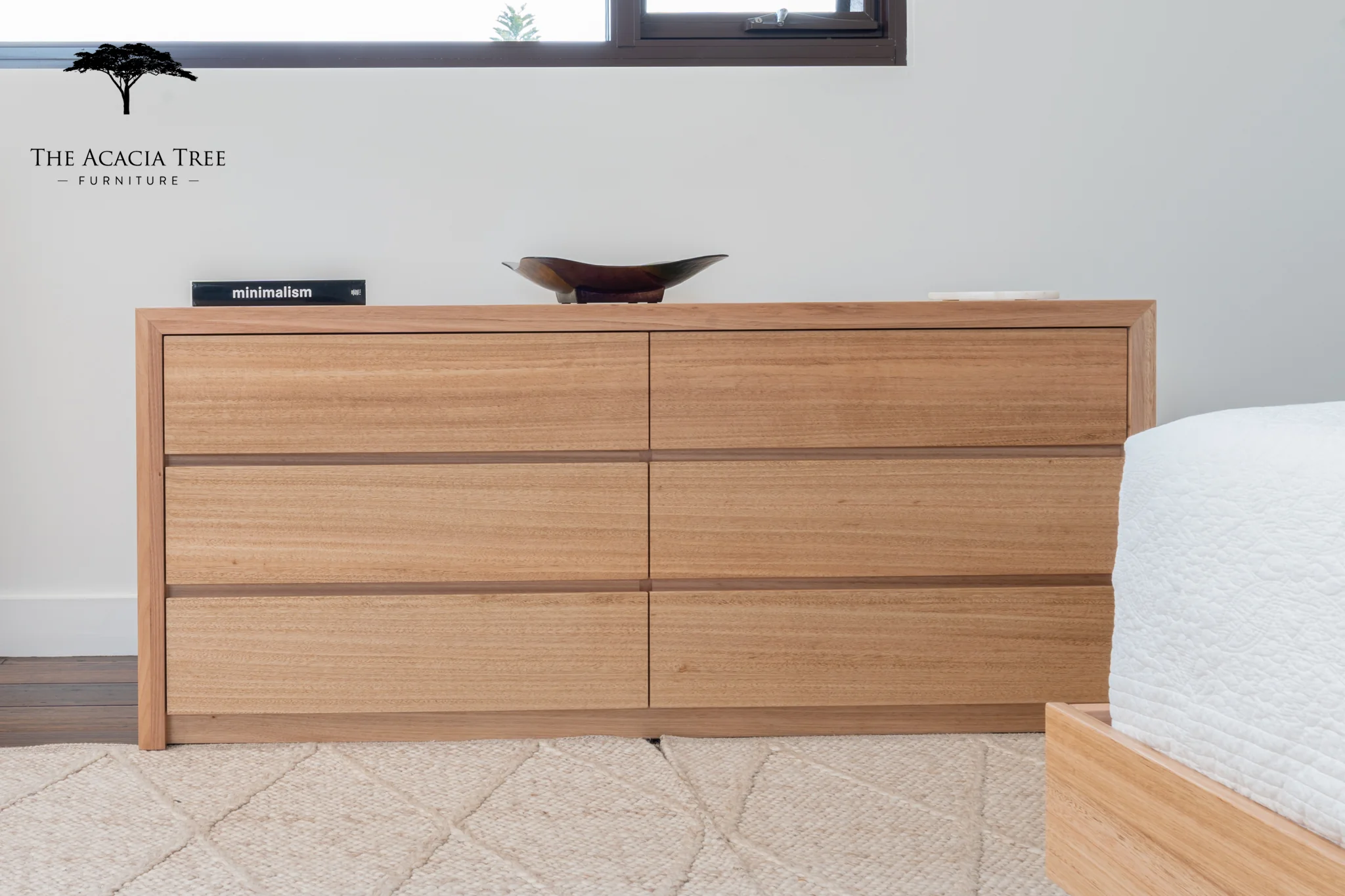 Kaiza Tasmanian Oak Signature Dresser - Image 5