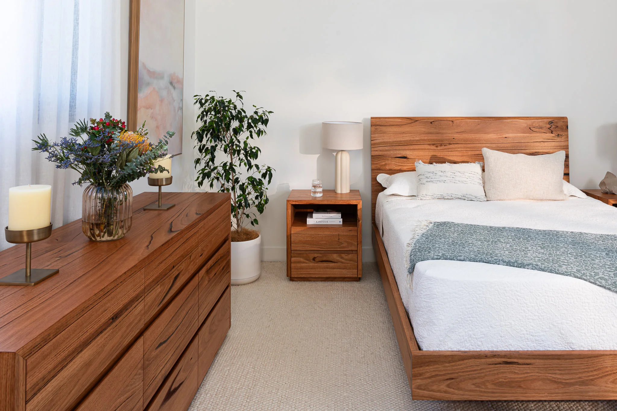 Kobe Live Edge Messmate Bed Frame (Honey Oak Stain) - Image 3