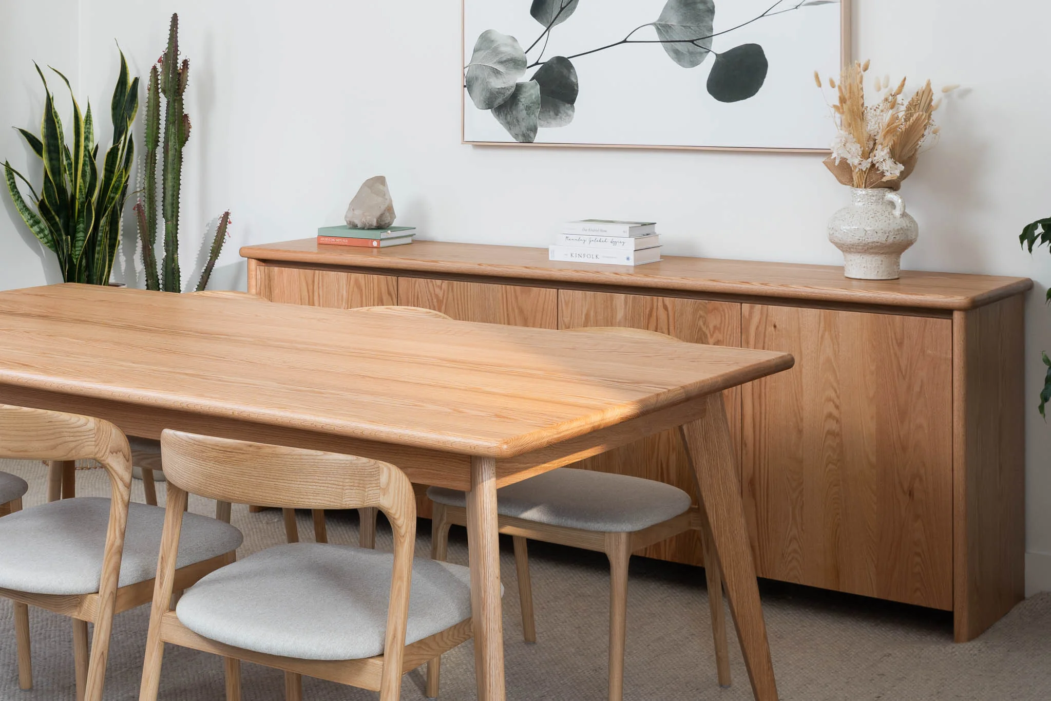 Layla American Oak Dining Table - Image 11