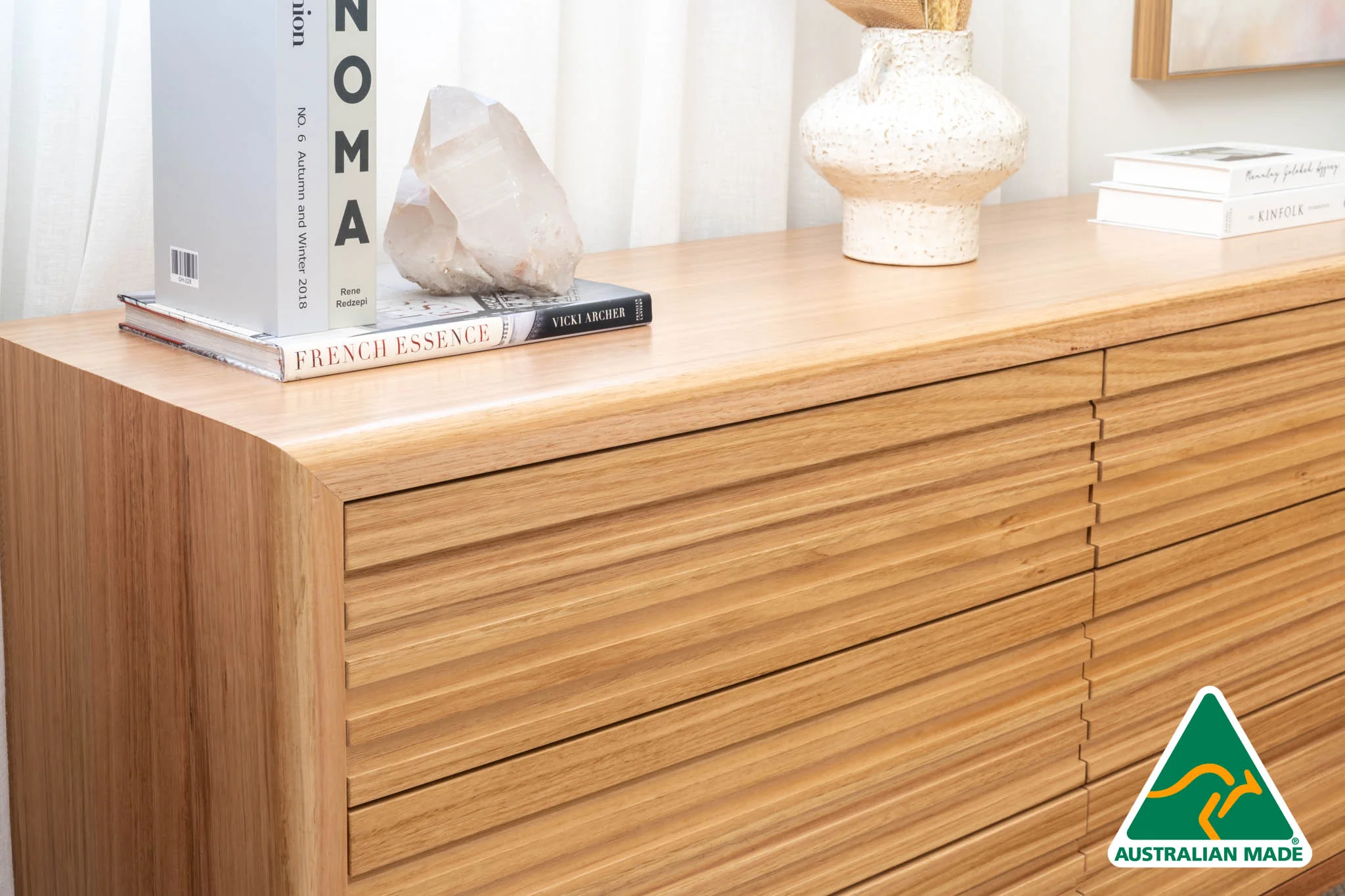 Luna Tasmanian Oak Signature Dresser - Image 7