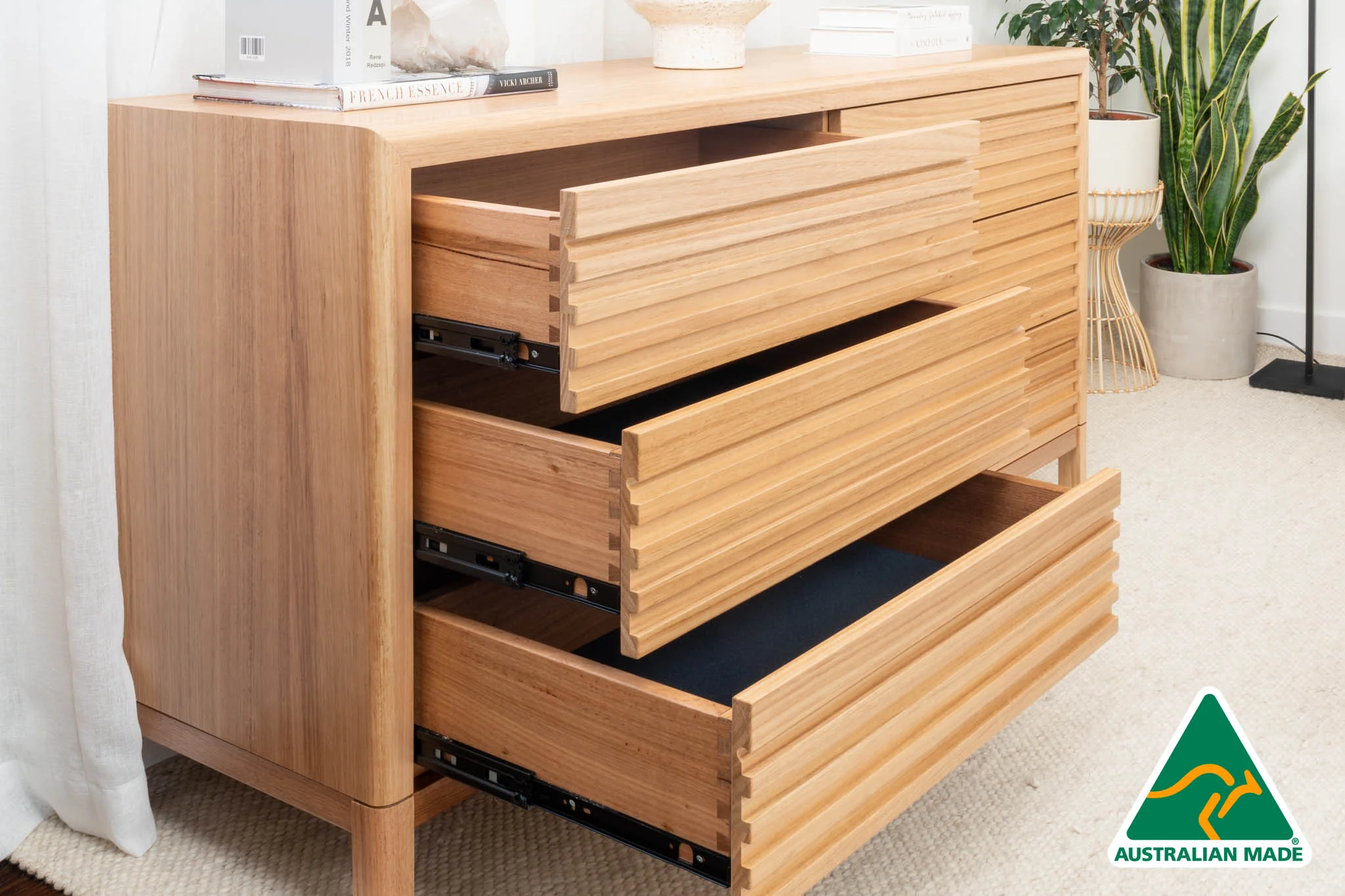 Luna Tasmanian Oak Signature Dresser - Image 8
