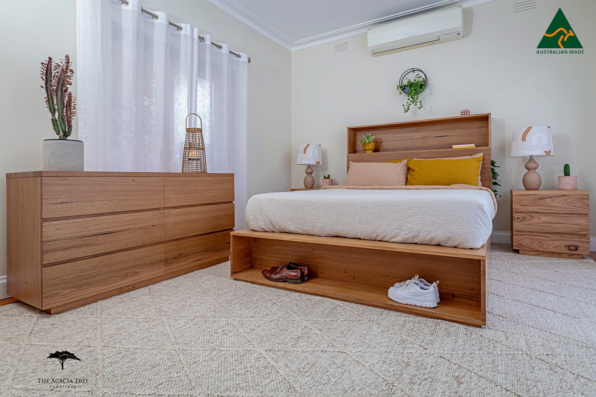 Elijah Messmate Dresser - Image 4