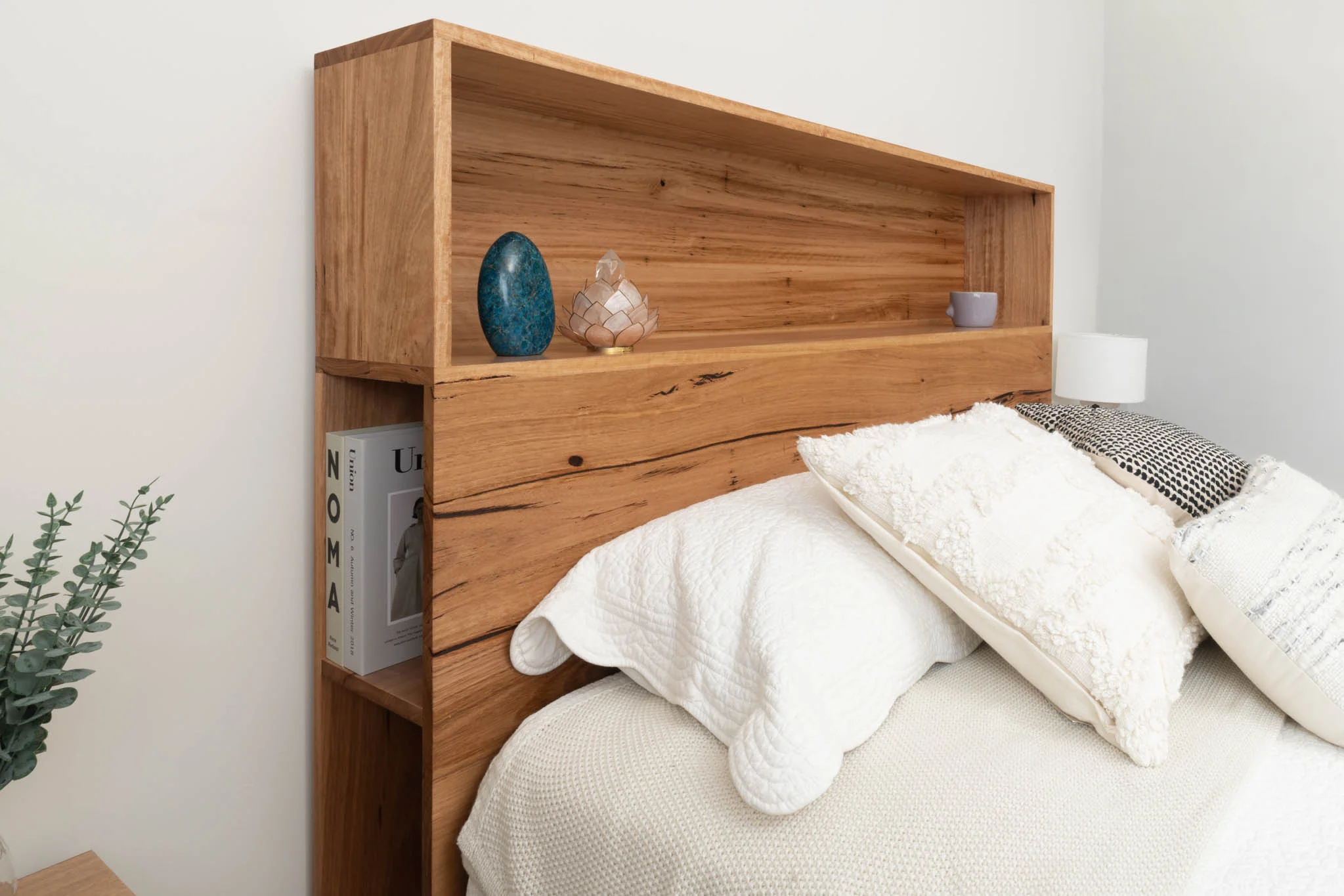 NEW York 4 Drawer Bookcase Messmate Bed Frame King Size - Image 7