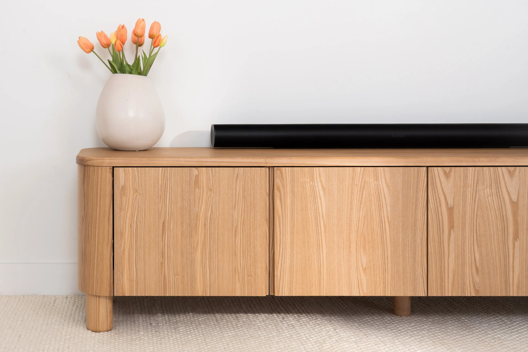 Solstice Entertainment Unit - Image 6