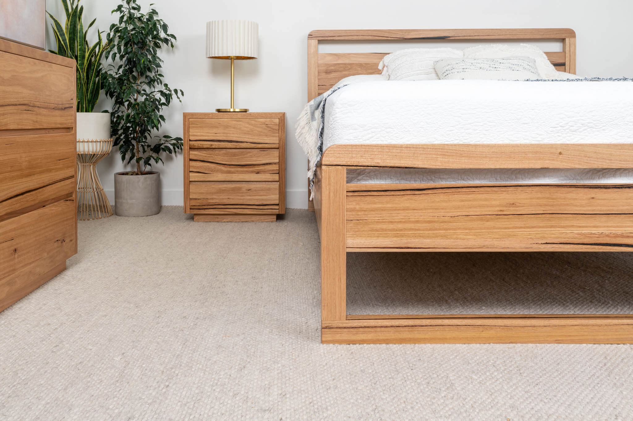 Valkyrie Messmate Bed Frame - Image 12