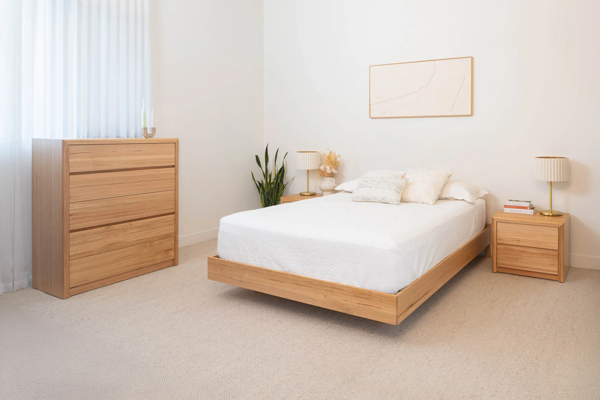 Yakka Base Tasmanian Oak Feature Grade Bed Frame - Image 5
