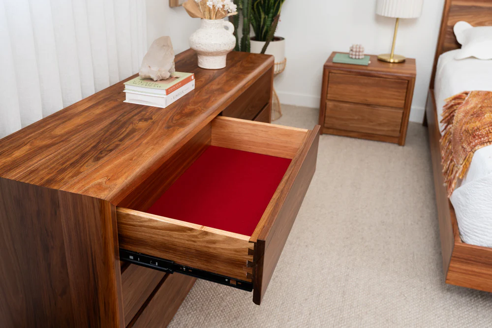 Yakka Blackwood Heritage Bed Frame - Image 11