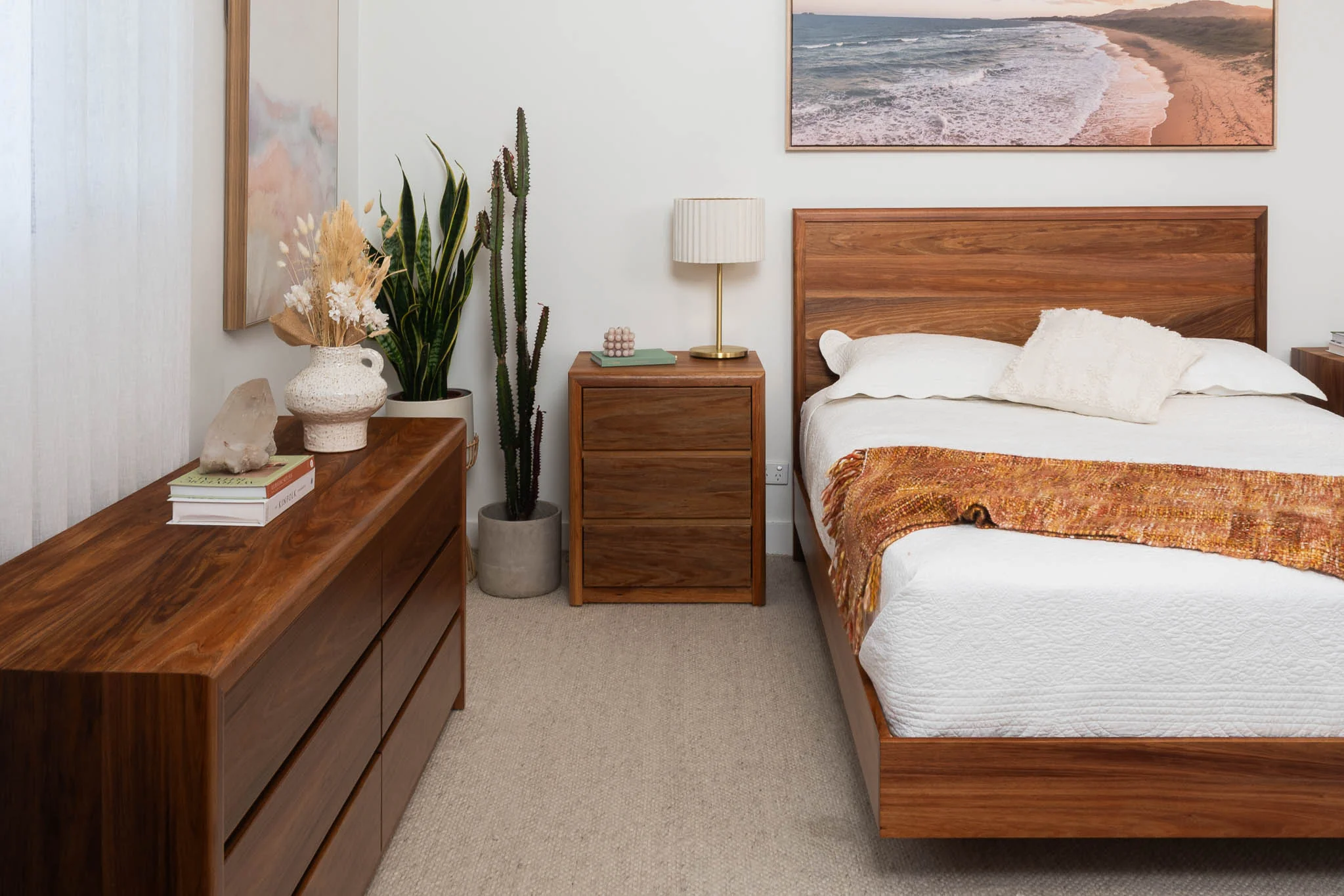 Yakka Blackwood Heritage Bedside Table - Image 15