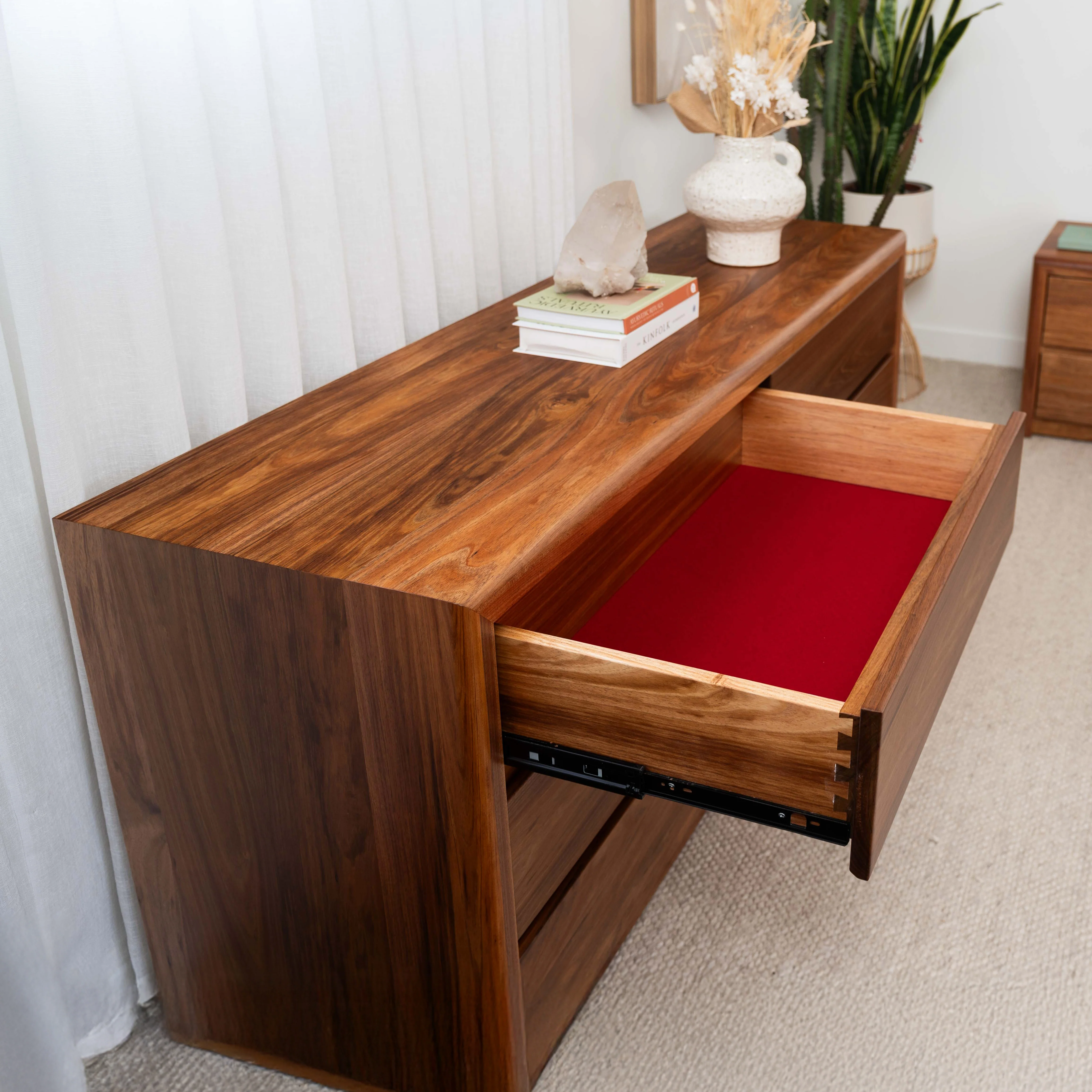 Yakka Blackwood Heritage Dresser - Image 2
