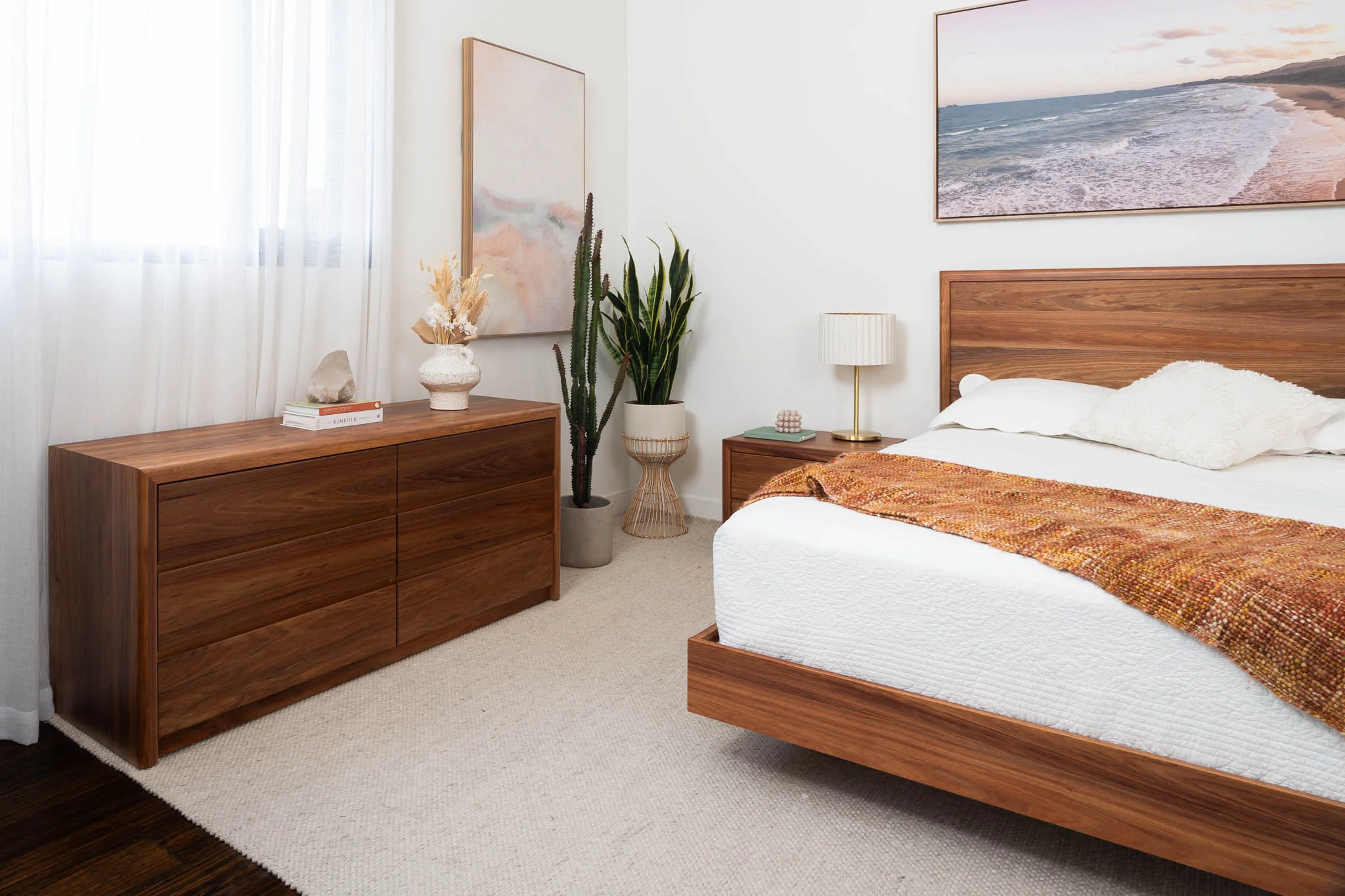 Yakka Blackwood Heritage Dresser - Image 4
