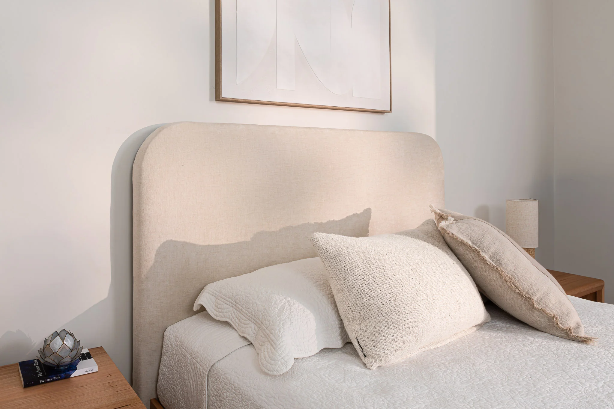Yakka Curve Tasmanian Oak Feature Grade Bed Frame - Image 4