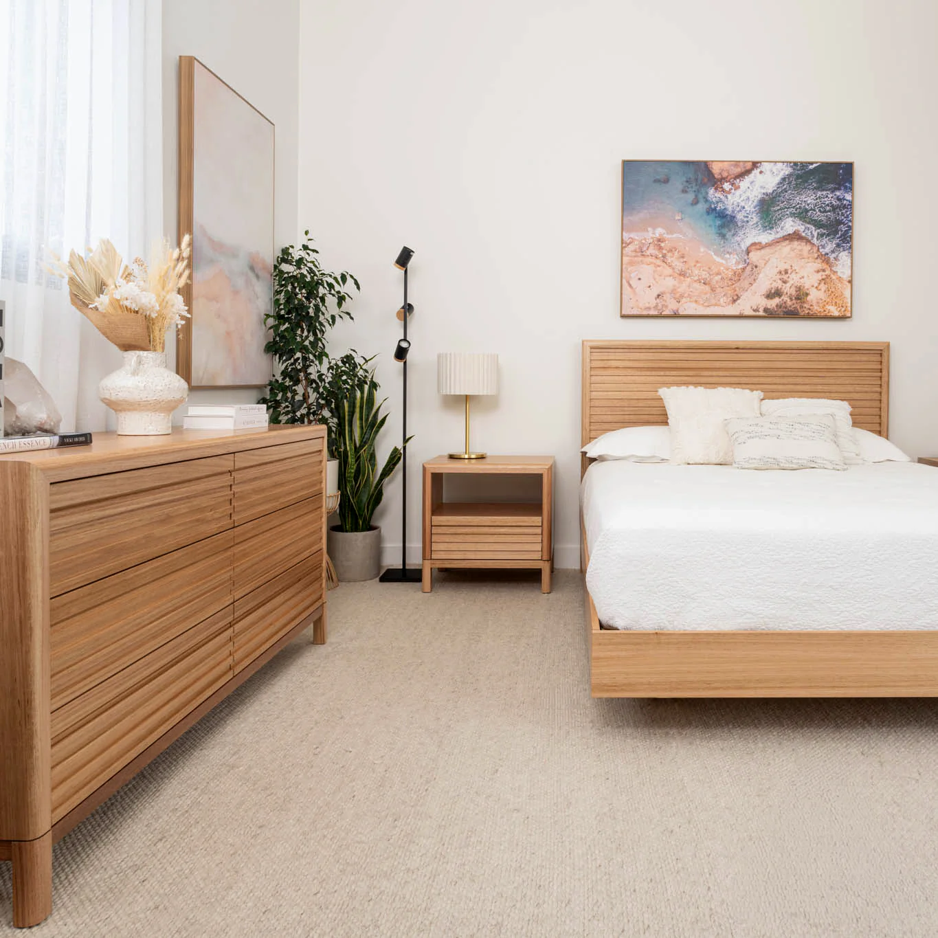 Yakka Luna Headboard Tasmanian Oak Floating Bed Frame - Image 10