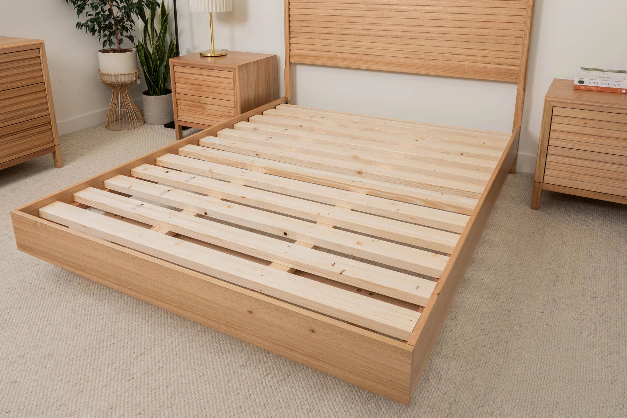 Yakka Luna Headboard Tasmanian Oak Floating Bed Frame - Image 12