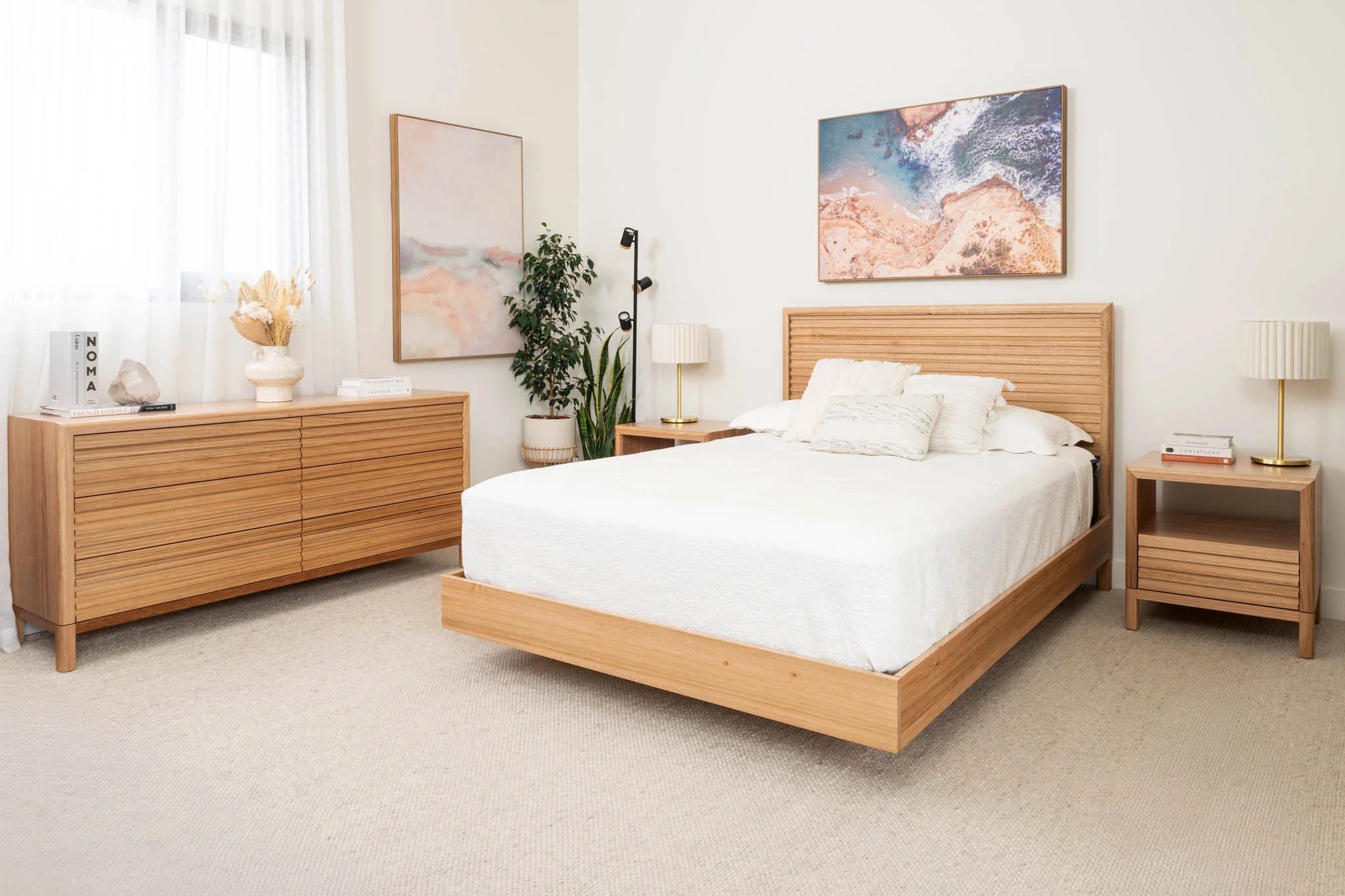 Yakka Luna Headboard Tasmanian Oak Floating Bed Frame - Image 3
