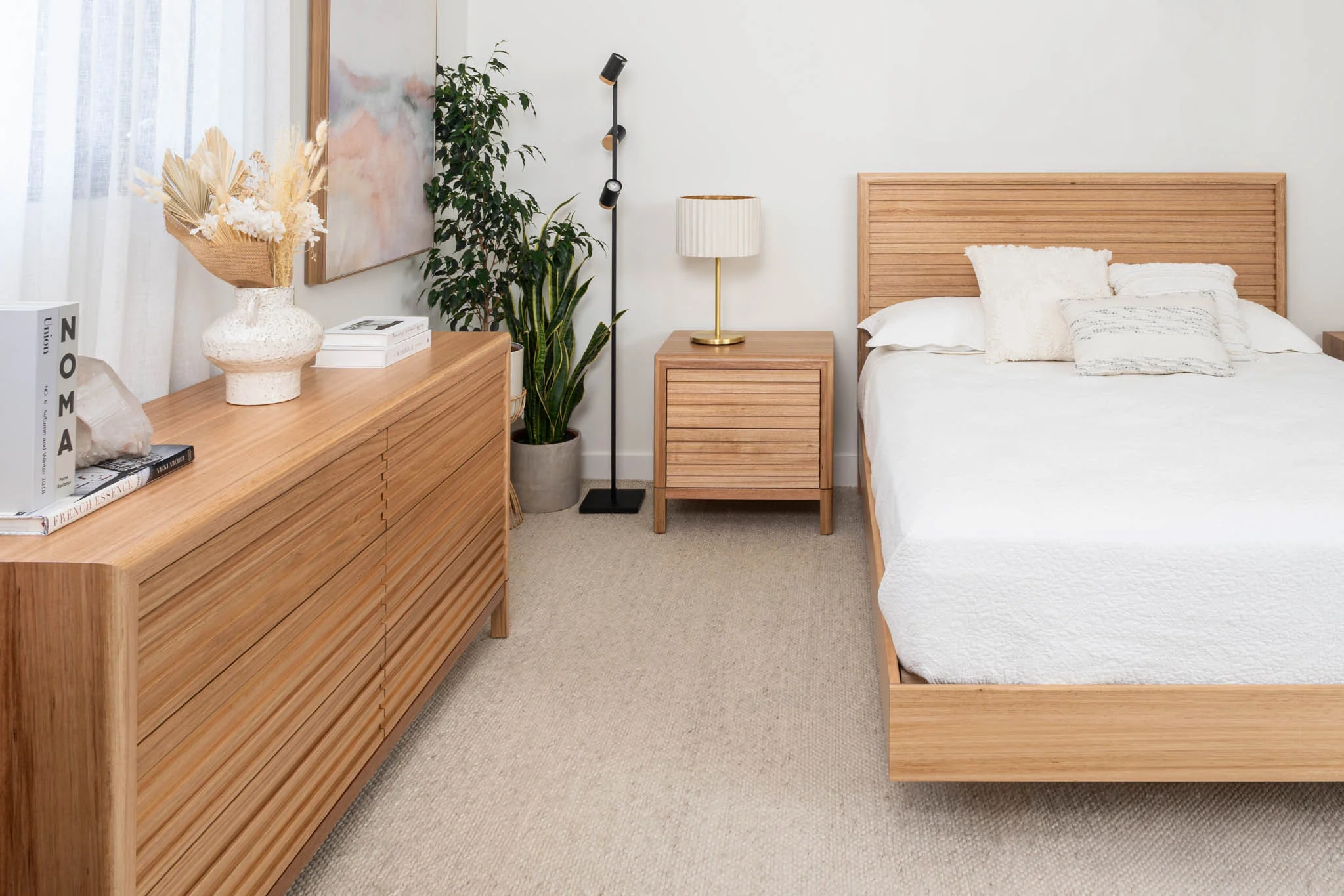 Yakka Luna Headboard Tasmanian Oak Floating Bed Frame - Image 5