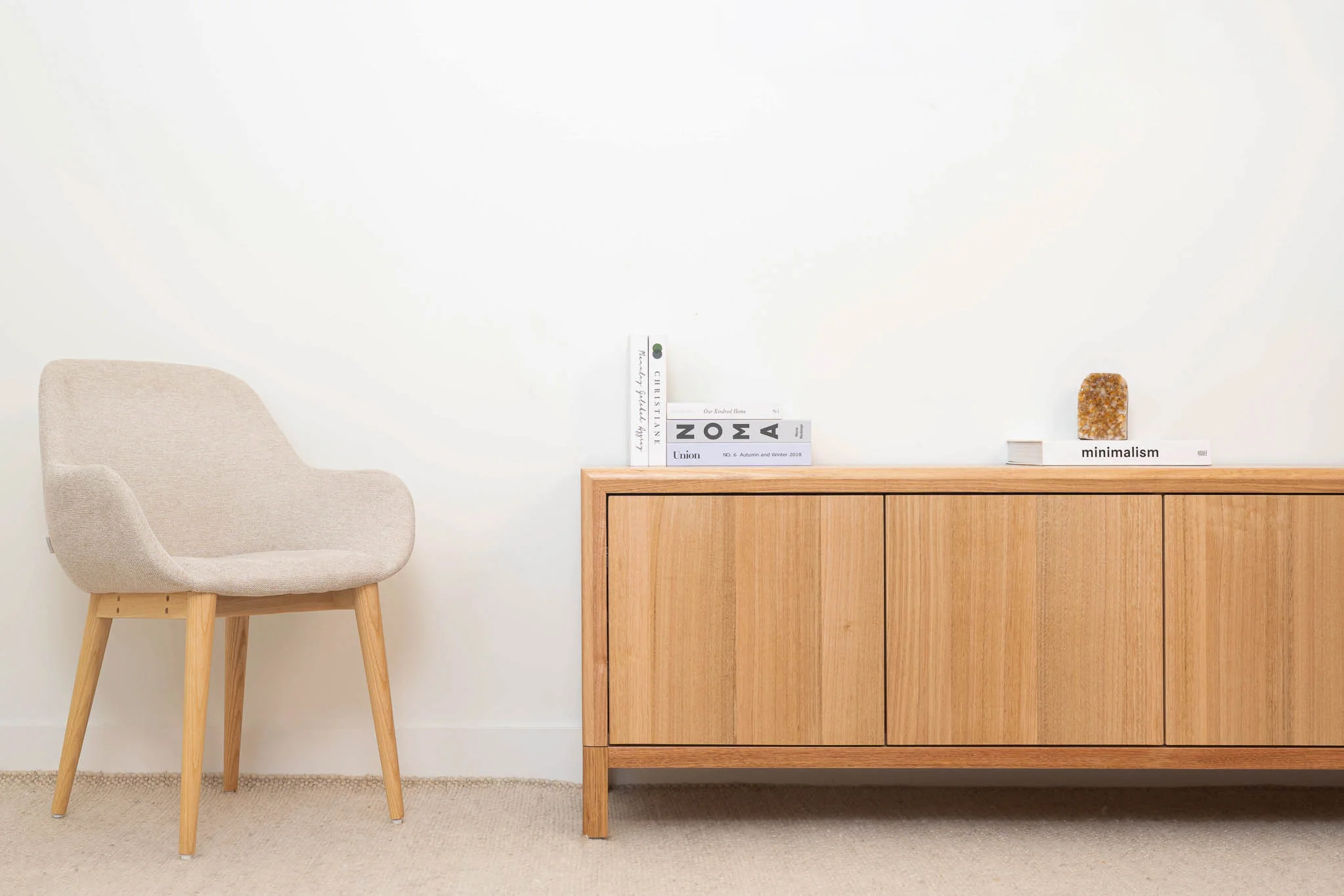Yakka Tasmanian Oak Signature Entertainment Unit - Image 3