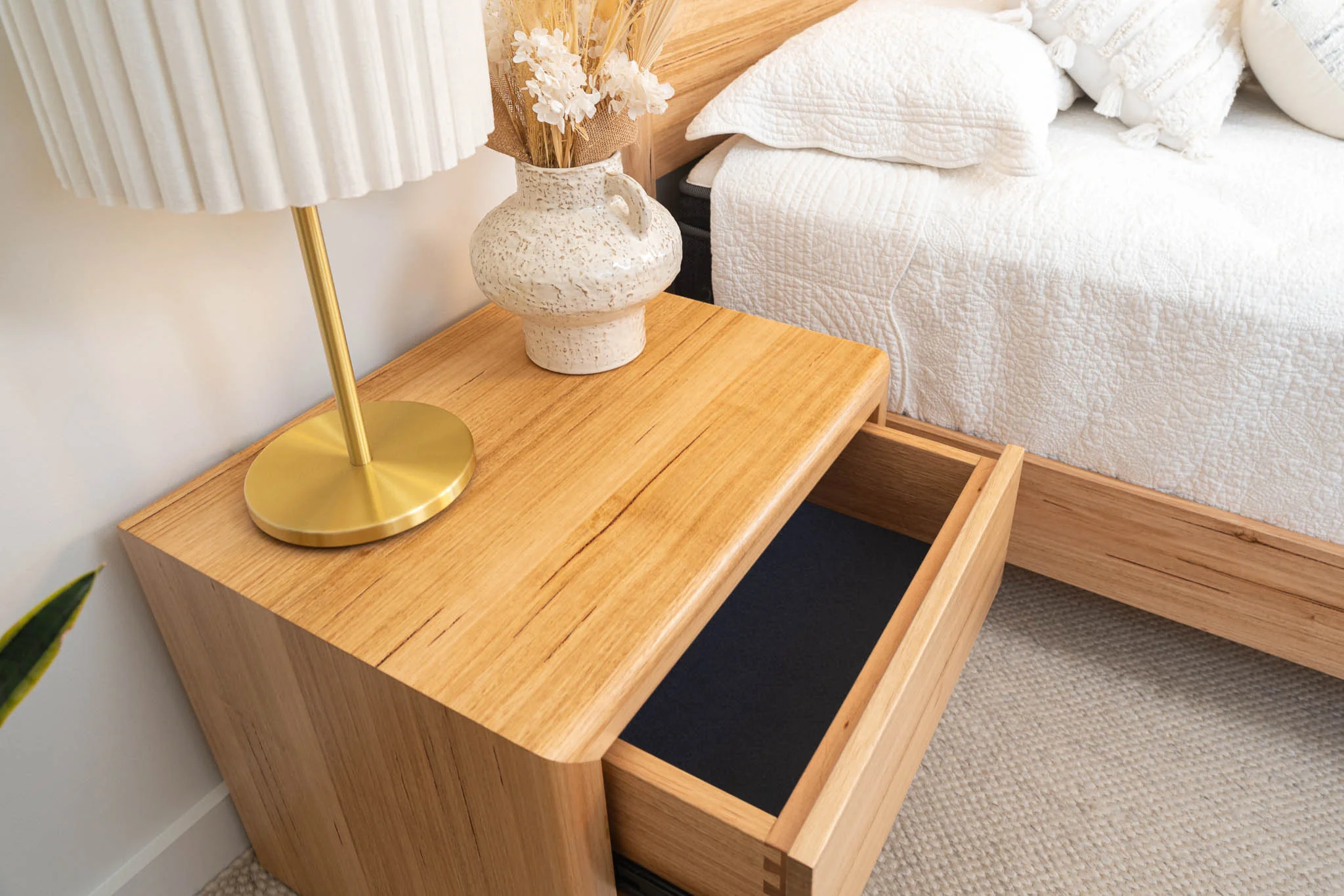 Yakka Tasmanian Oak Feature Grade Bed Frame - Image 11