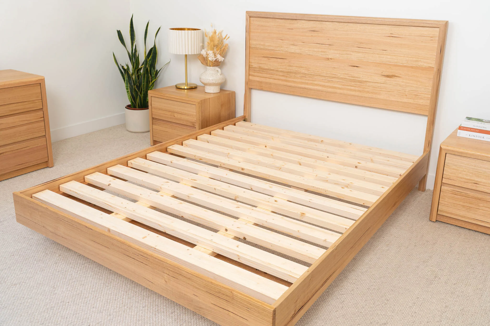 Yakka Tasmanian Oak Feature Grade Bed Frame - Image 12