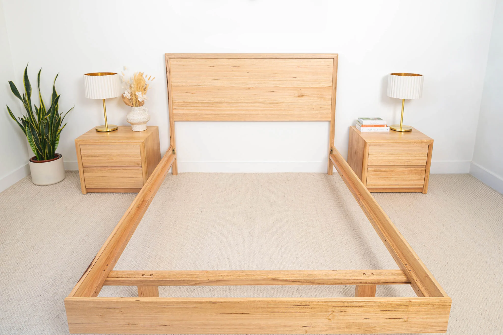 Yakka Tasmanian Oak Feature Grade Bed Frame - Image 14