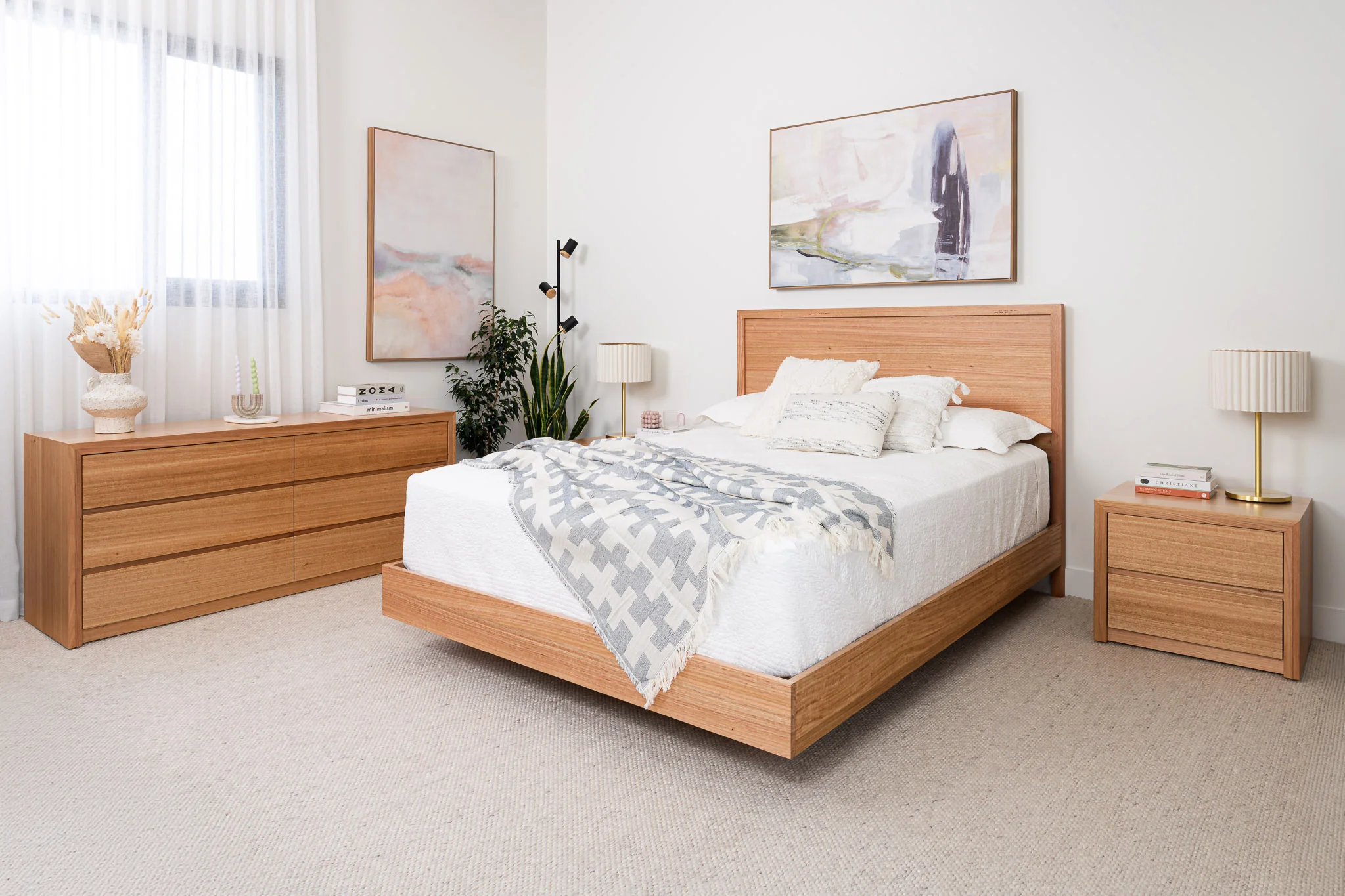 Yakka Tasmanian Oak Signature Bed Frame - Image 5